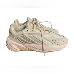 Adidas womens Originals OZELIA SHOES, Cloud White, GX4497, Sz 10 NWOT
